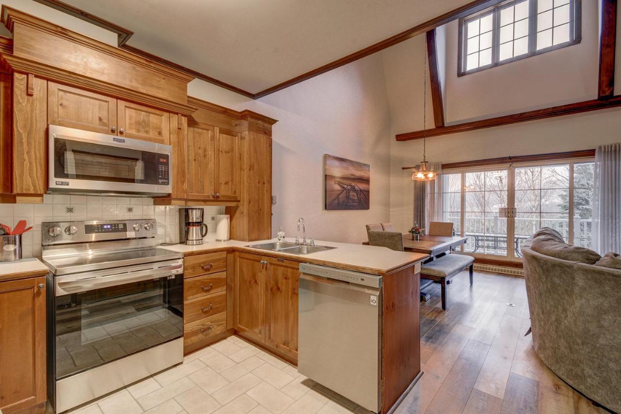Les Manoirs Wpool & Hot Tub Near Village 120-8 Mont-Tremblant Exterior foto